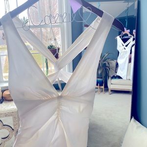 Arden B, white fitted silky, shimmery dress